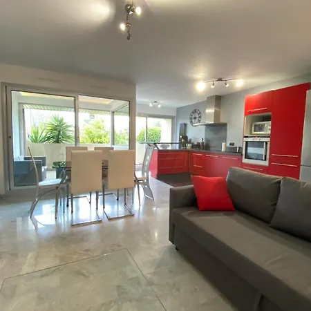 06bm Modern For 4 - Terrace - Swimming Pool - Parking * Αντίμπ