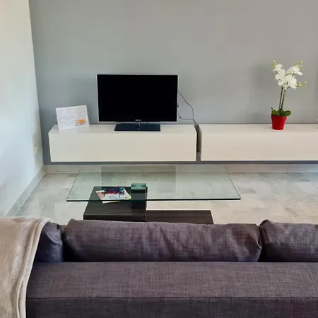 06bm Modern For 4 - Terrace - Swimming Pool - Parking Διαμέρισμα Αντίμπ
